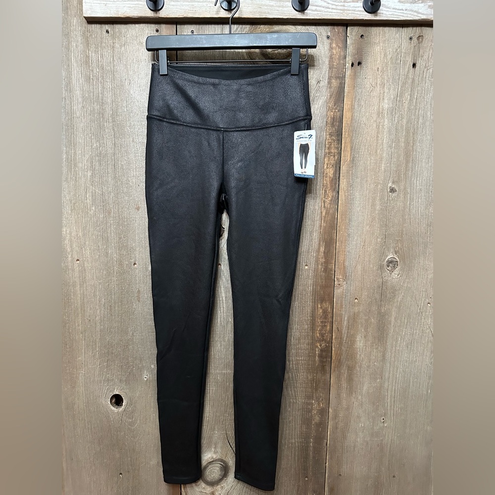 Seven7 Faux Leather Pull-On Sculpted Legging in Black Size Small Women’s